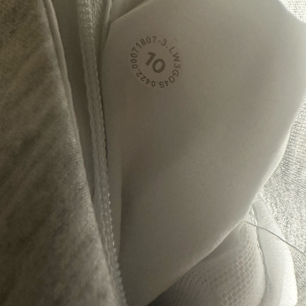 lululemon athletica Gray Crew Neck Sweater - Picture 4 of 4